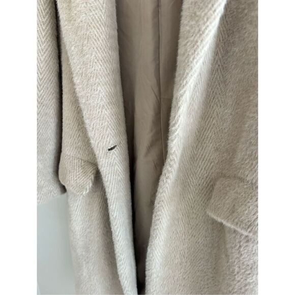Zara Long Oversized Beige Herringbone Fuzzy Jacket, Women’s Size Small - Picture 5 of 8